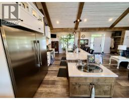 Pantry - 3660 Forbes Road, Lac La Hache, BC V0K1T1 Photo 12