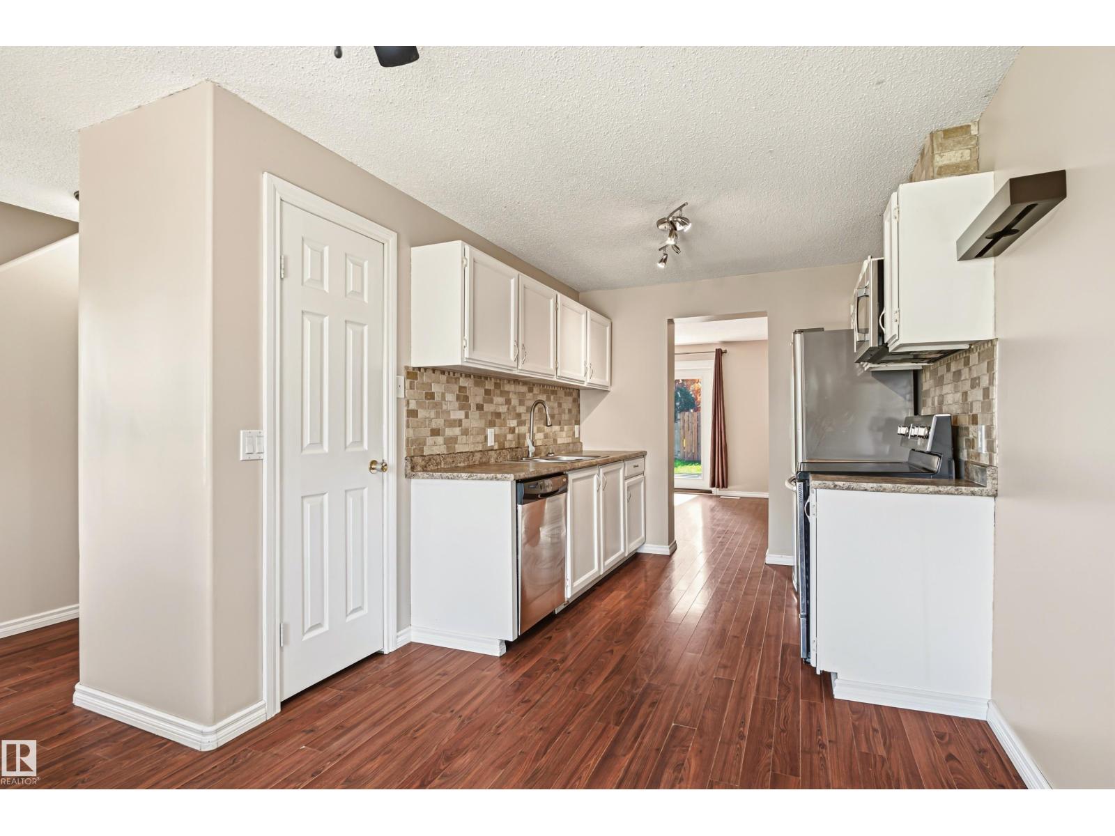 281 Vantage LN - Image 21