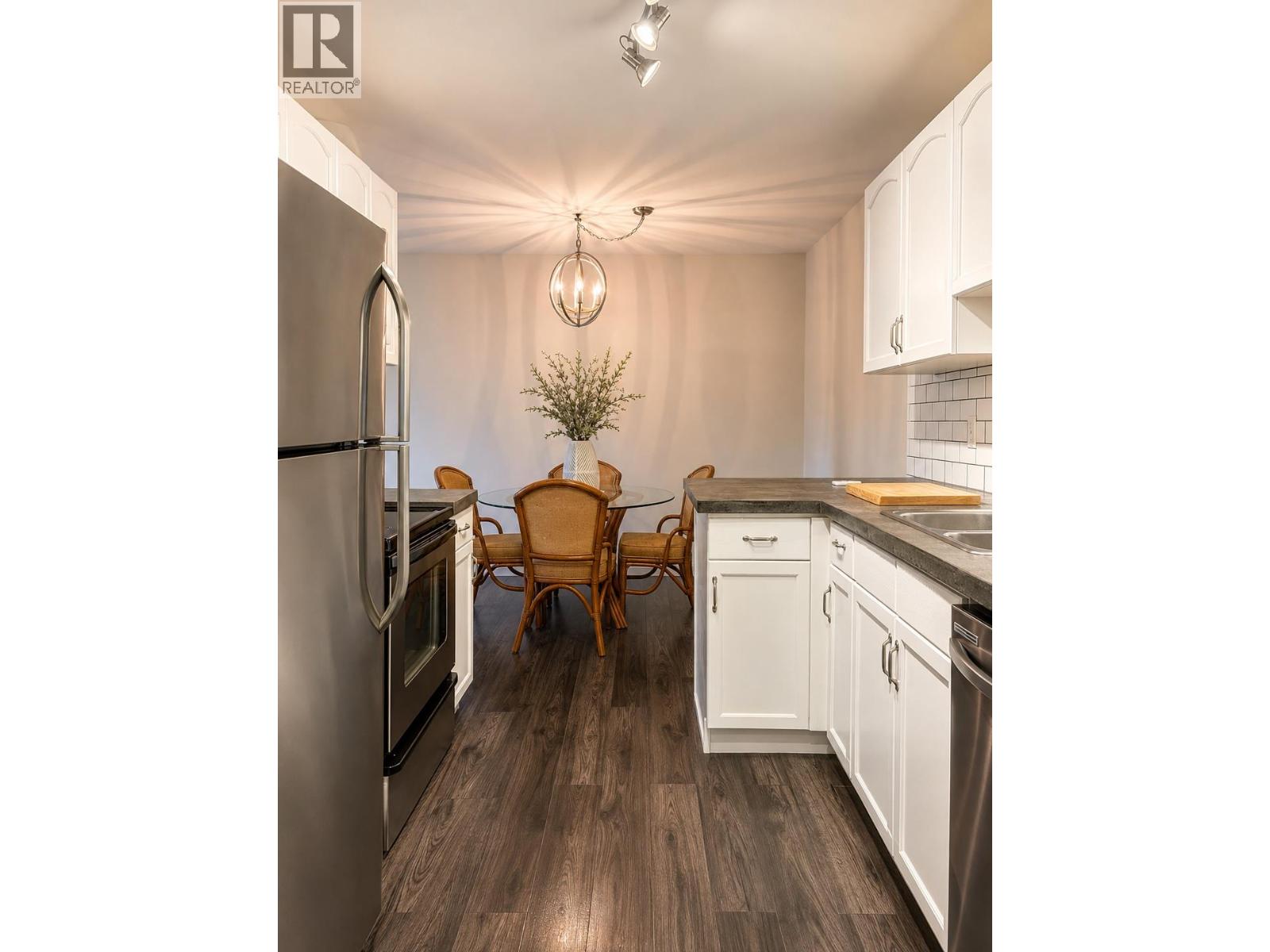 #112 3842 Gordon Drive - Image 13