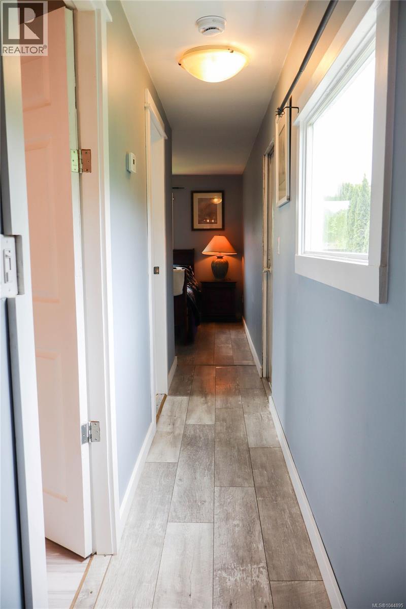 #87 5250 Beaver Harbour Rd - Image 25