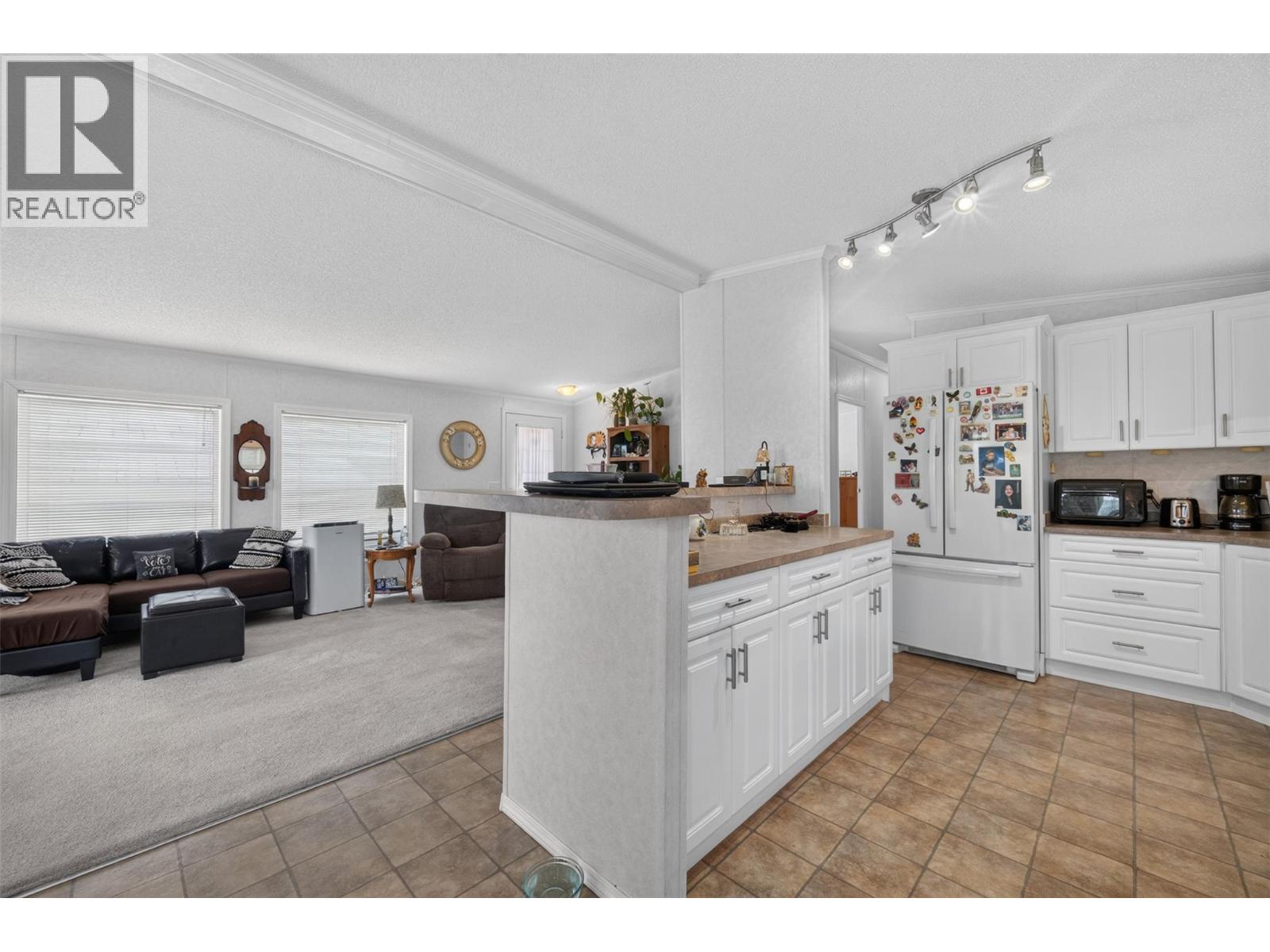 #32 1885 Tappen Notch Hill Road - Image 6