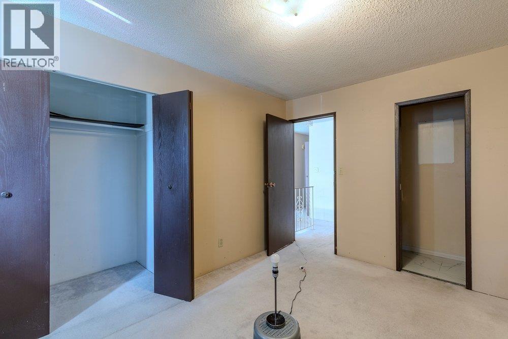 12 Bed, 6 Bath House for Sale in Burnaby – 7477 7479 HOLLY STREET, Burnaby – MLS# R3151875 - Image 26