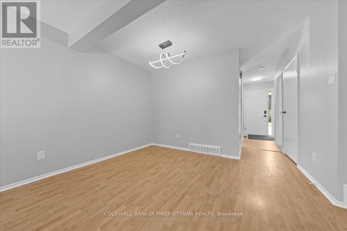 2701 PIMLICO CRESCENT - 11