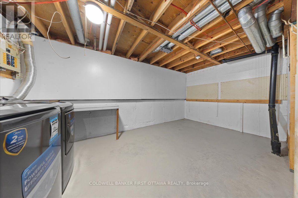 2701 PIMLICO CRESCENT - 25