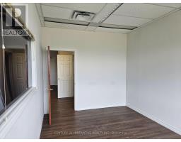 603 - 220 Duncan Mill Road W, Toronto, ON M3B3J5 Photo 6