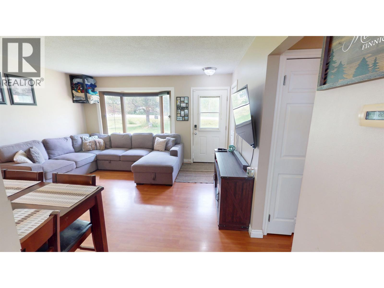 1282 HAUSAMAN ROAD - Image 12