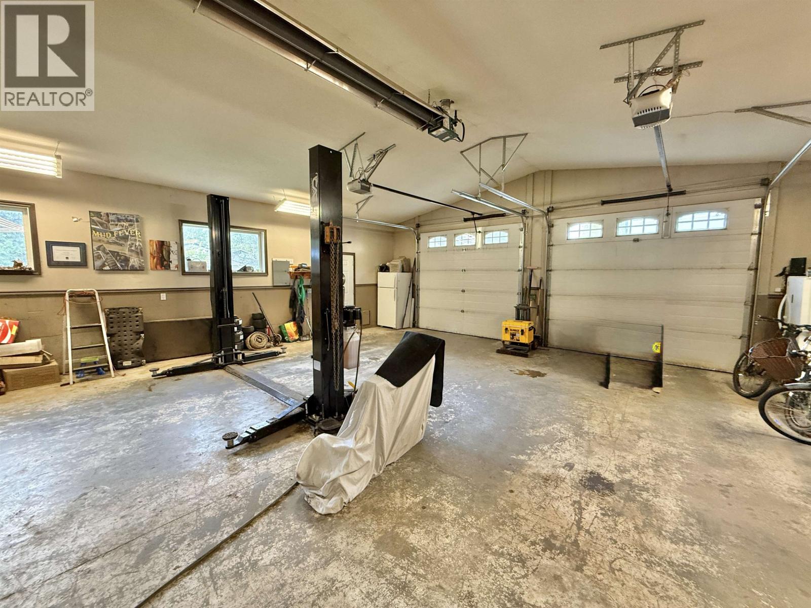 1282 HAUSAMAN ROAD - Image 35