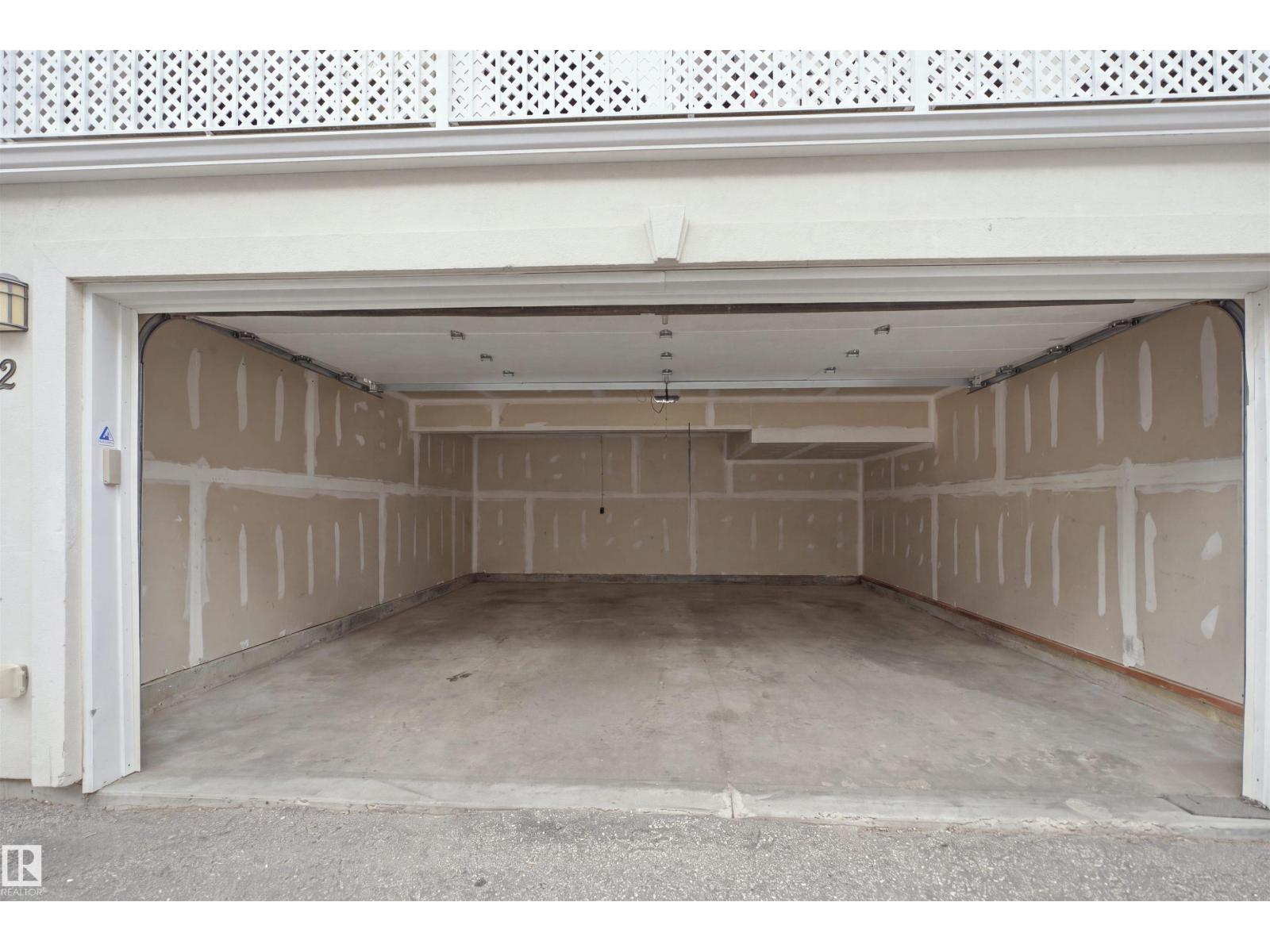 #22 723 172 ST SW - 29