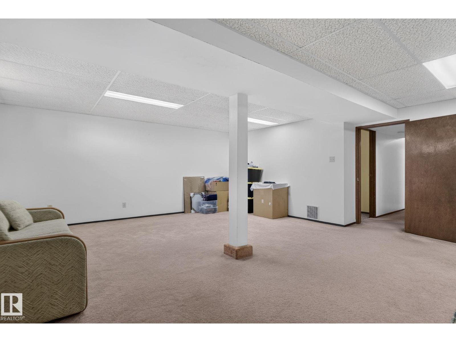 6012 145 AV NW - 37