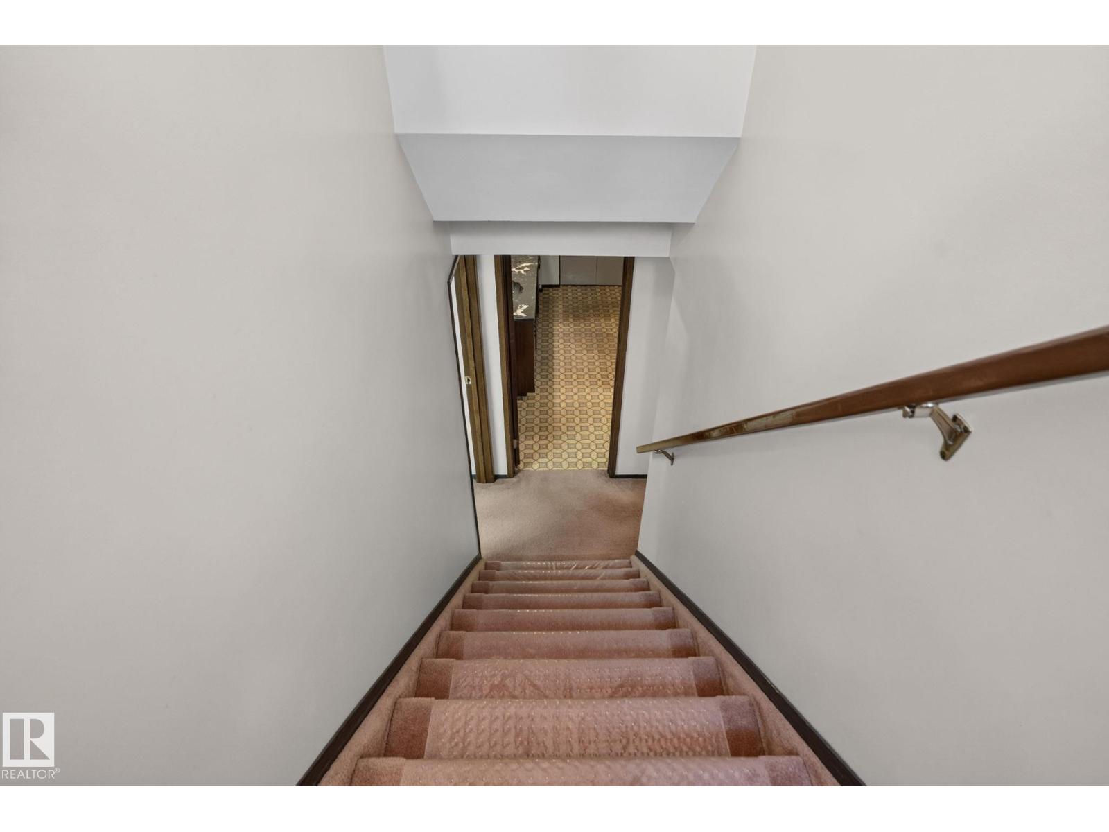 6012 145 AV NW - 33