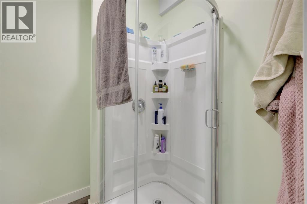 Thumbnail 36