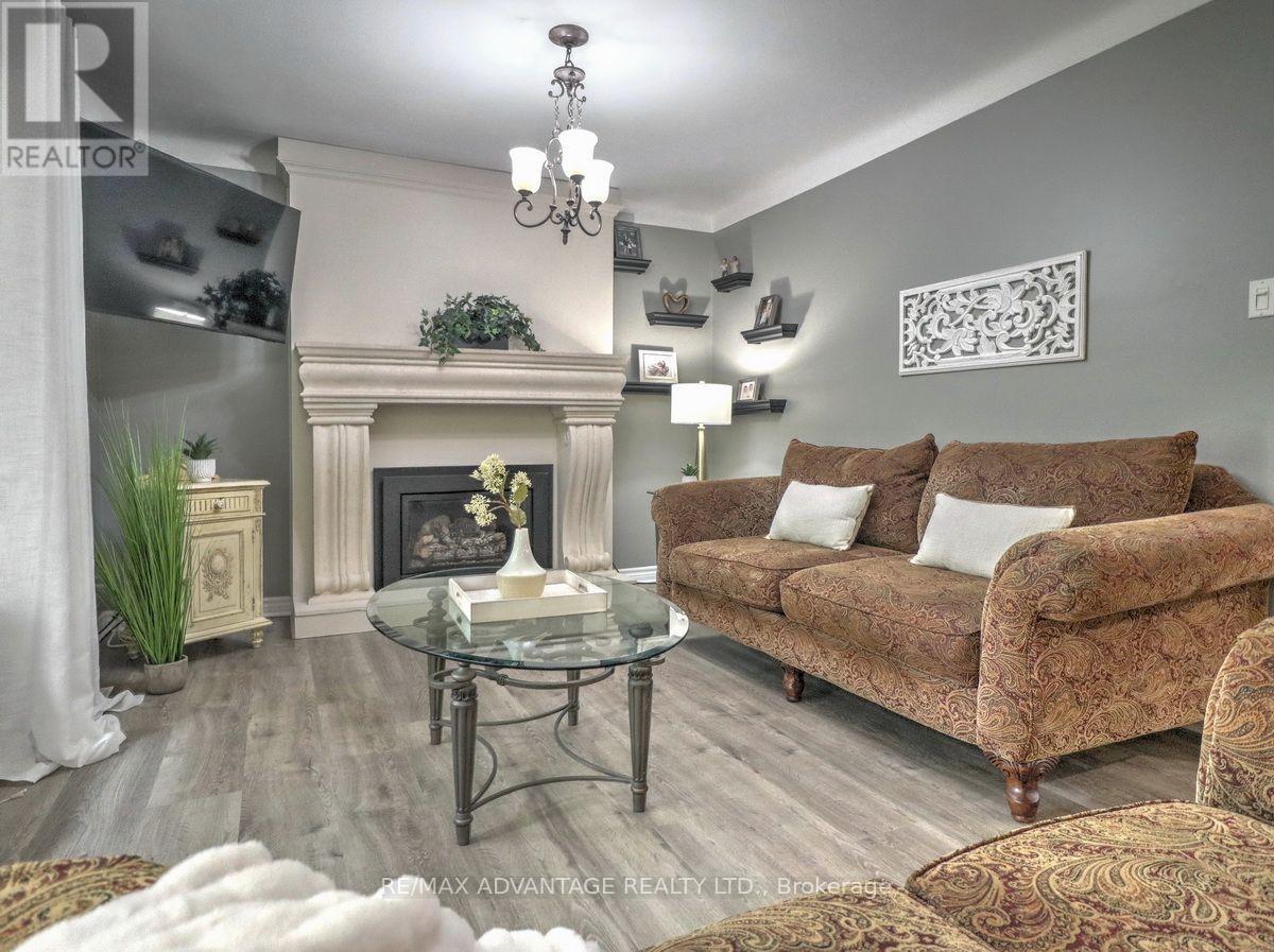 467 JELLICOE CRESCENT - Image 11
