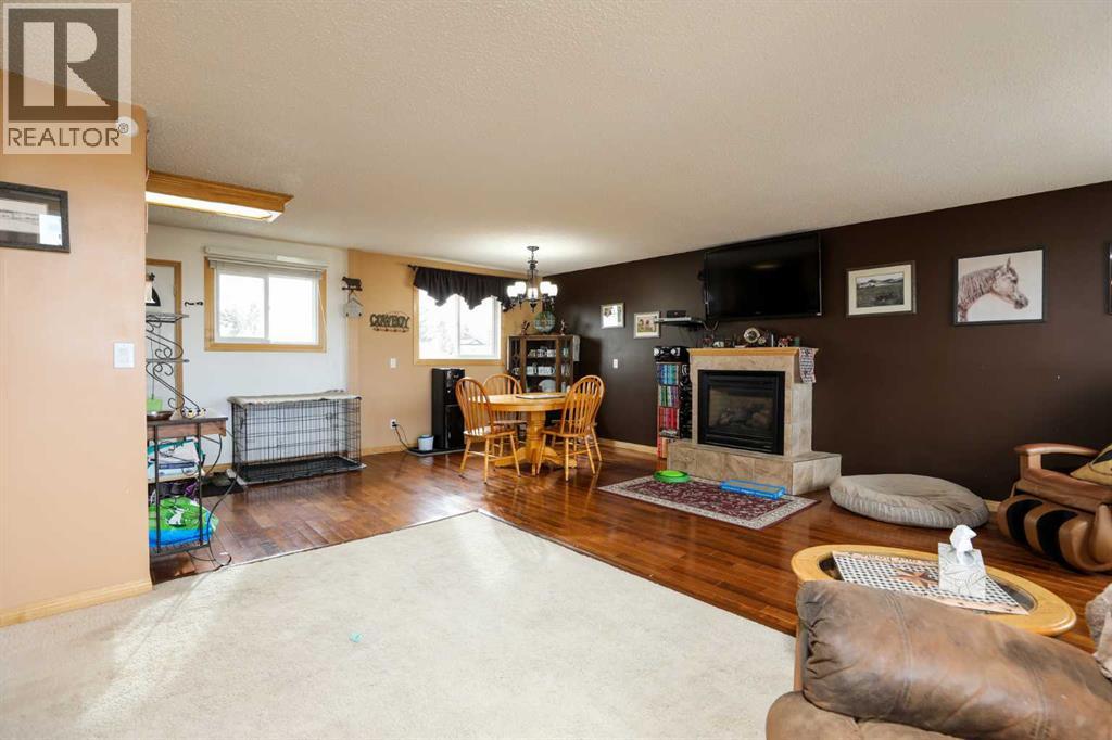 210 Macewan Street - 10