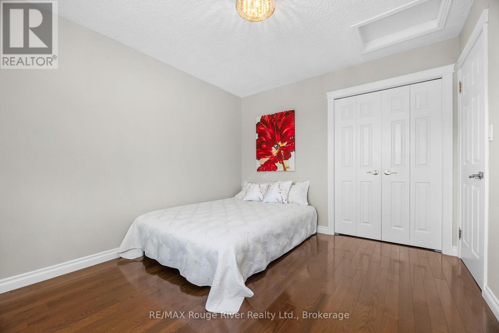 51 LYNDALE CRESCENT - Image 26