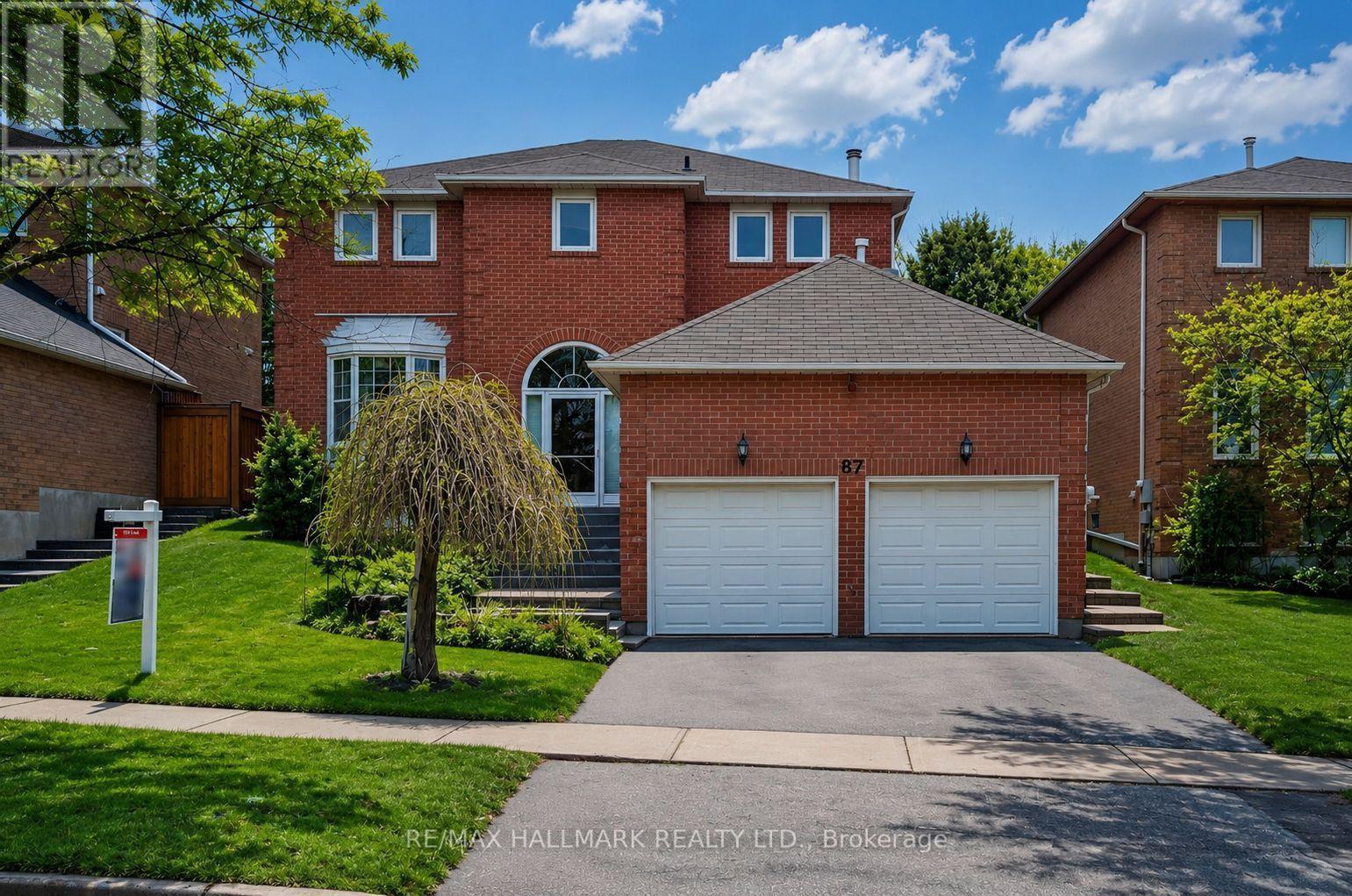 87 AUTUMN WAY