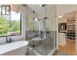 4597 Woodgreen Drive, West Vancouver, BC V7S2V3 Photo 27