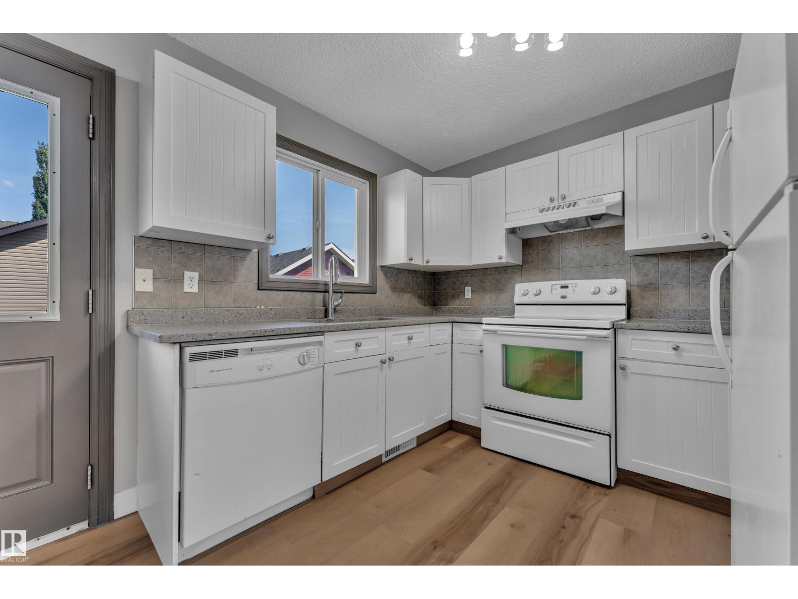 151 63 Street SW - Photo 11