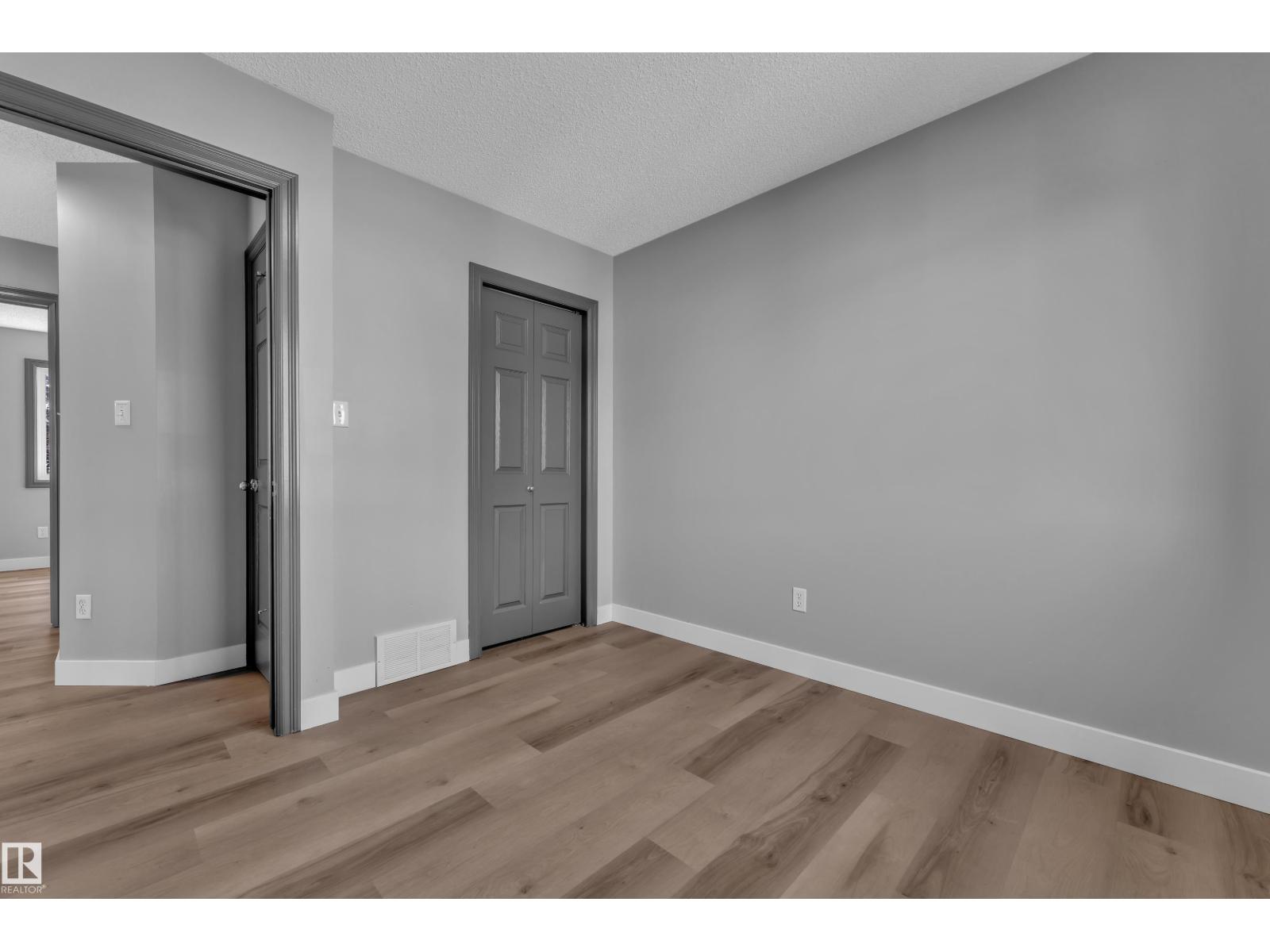 151 63 ST SW - 25