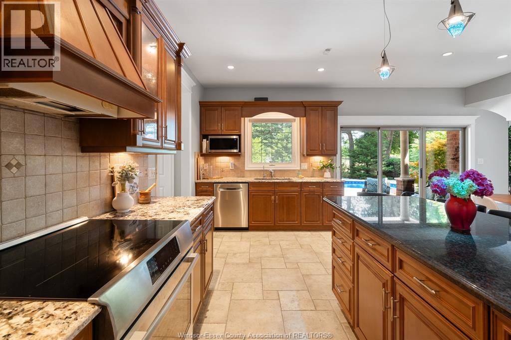 210 Vintage Oak DRIVE - Image 18