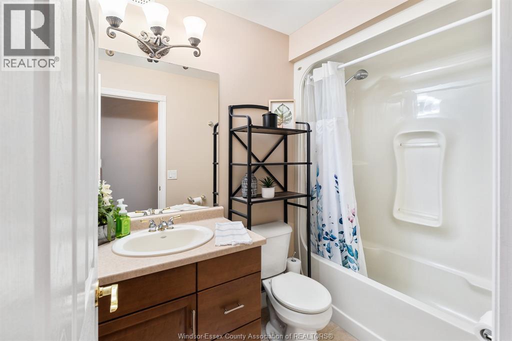 210 Vintage Oak DRIVE - 32