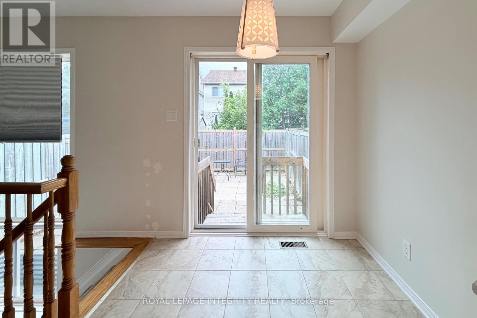 3 Bed, 3 Bath House for Rent in Ottawa – 56 CELEBRATION STREET, Ottawa – MLS# X13630982 - Image 11