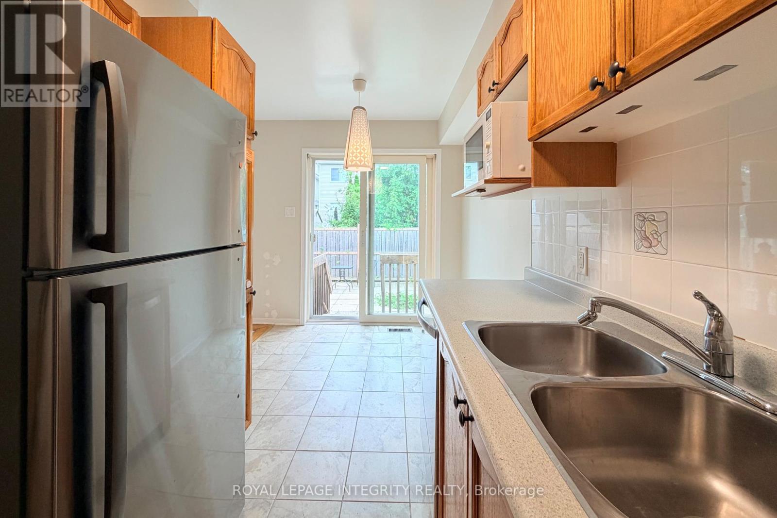 3 Bed, 3 Bath House for Rent in Ottawa – 56 CELEBRATION STREET, Ottawa – MLS# X13630982 - Image 8