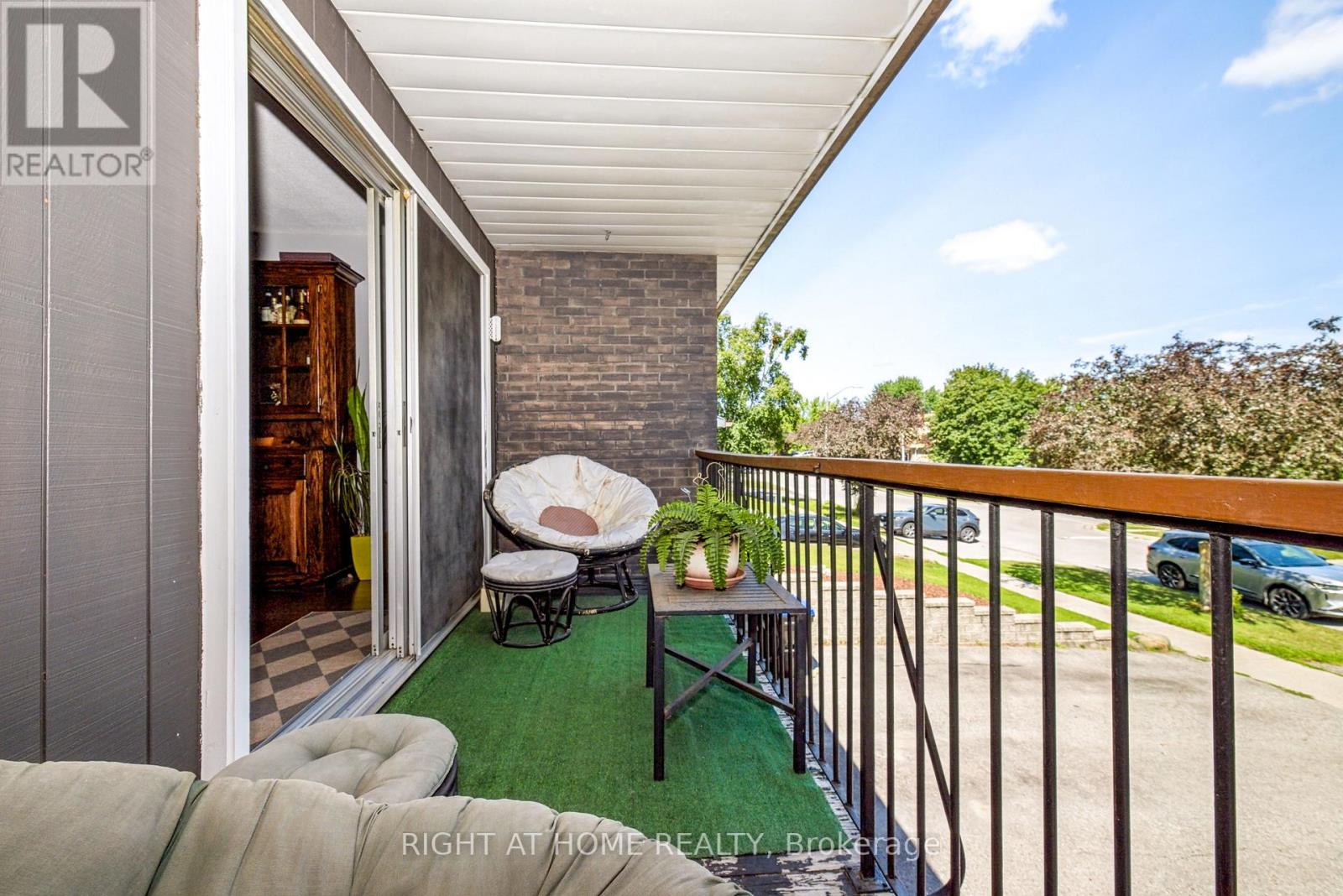 229 BRITANNIA AVENUE - 3