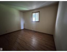 5617 50 St, Vegreville, AB T9C1H7 Photo 9