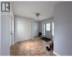 Mud room - 8192 Petrolia Line, Brooke Alvinston, ON N0N1A0 Photo 13
