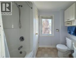 8192 Petrolia Line, Brooke Alvinston, ON N0N1A0 Photo 19