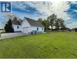 8192 Petrolia Line, Brooke Alvinston, ON N0N1A0 Photo 31