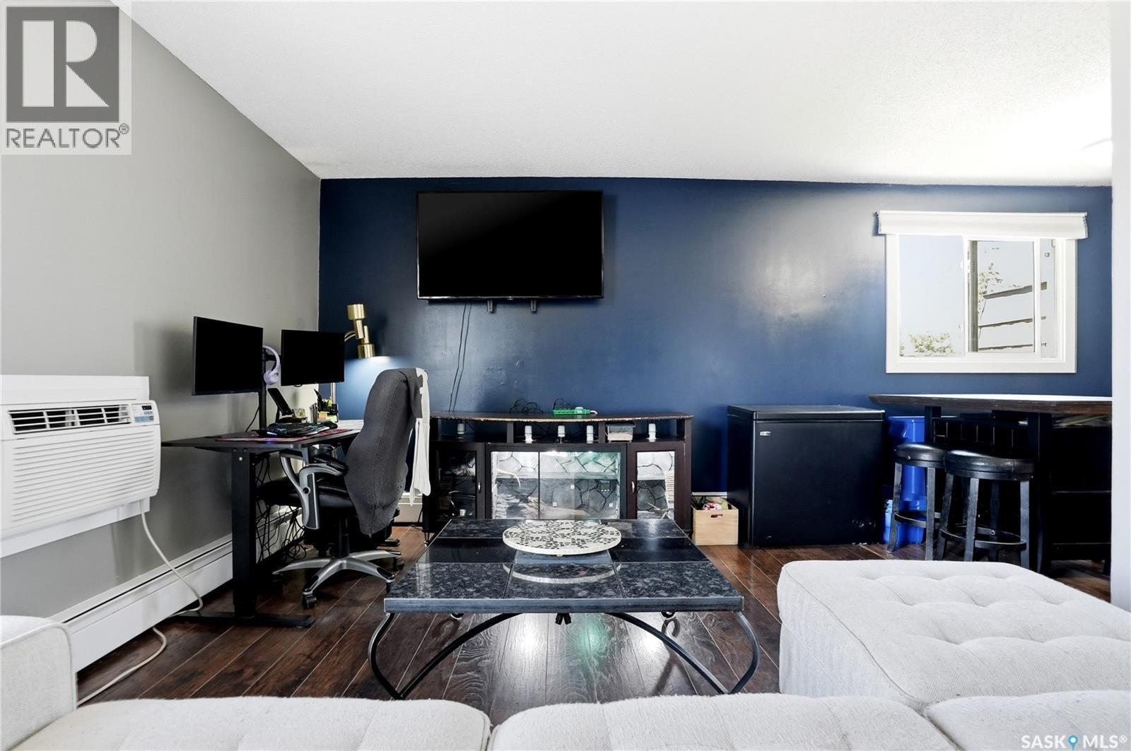 #7 115 Acadia DRIVE - 18