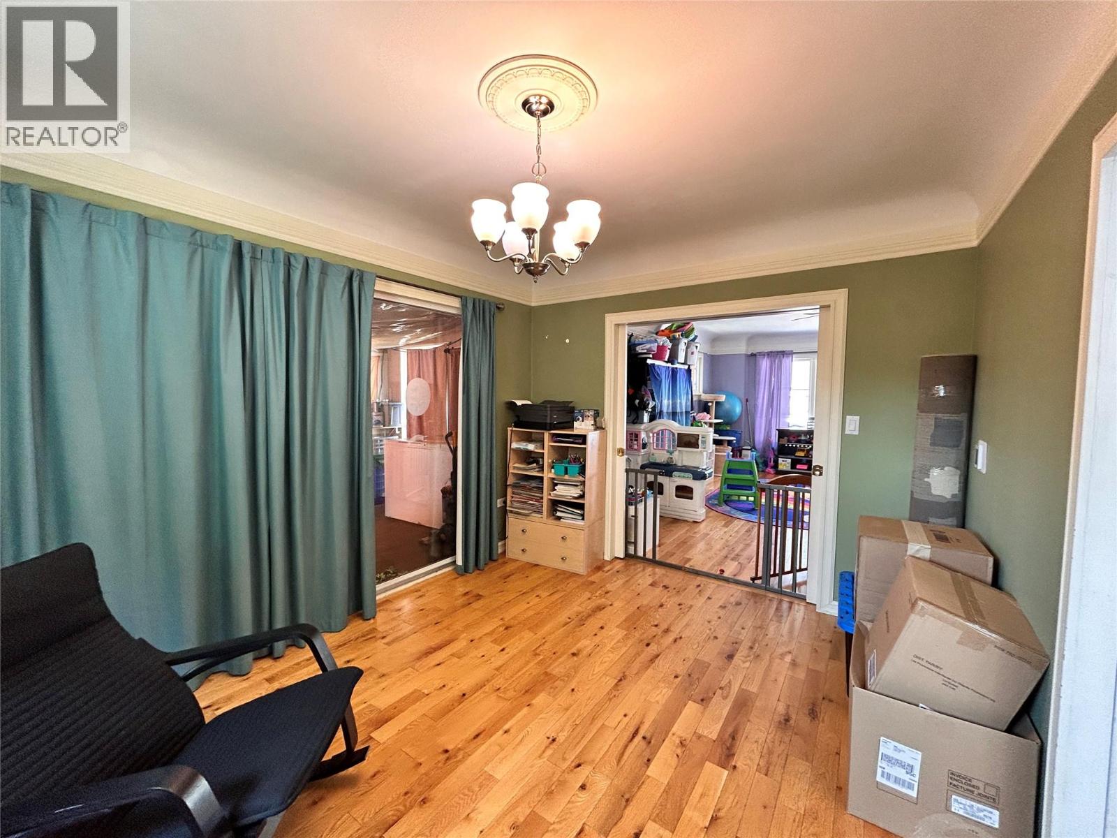 2066 CAUGHLIN Road, Fruitvale