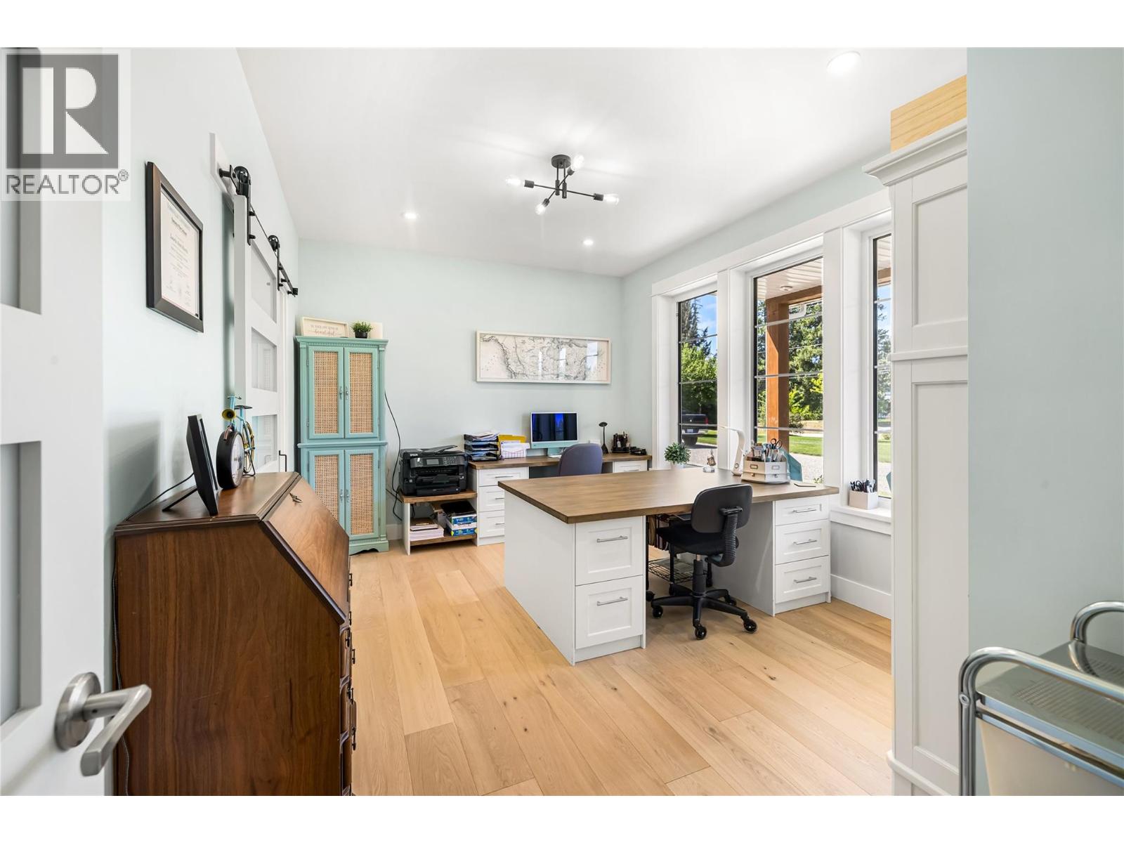 1618 1st Avenue - 26