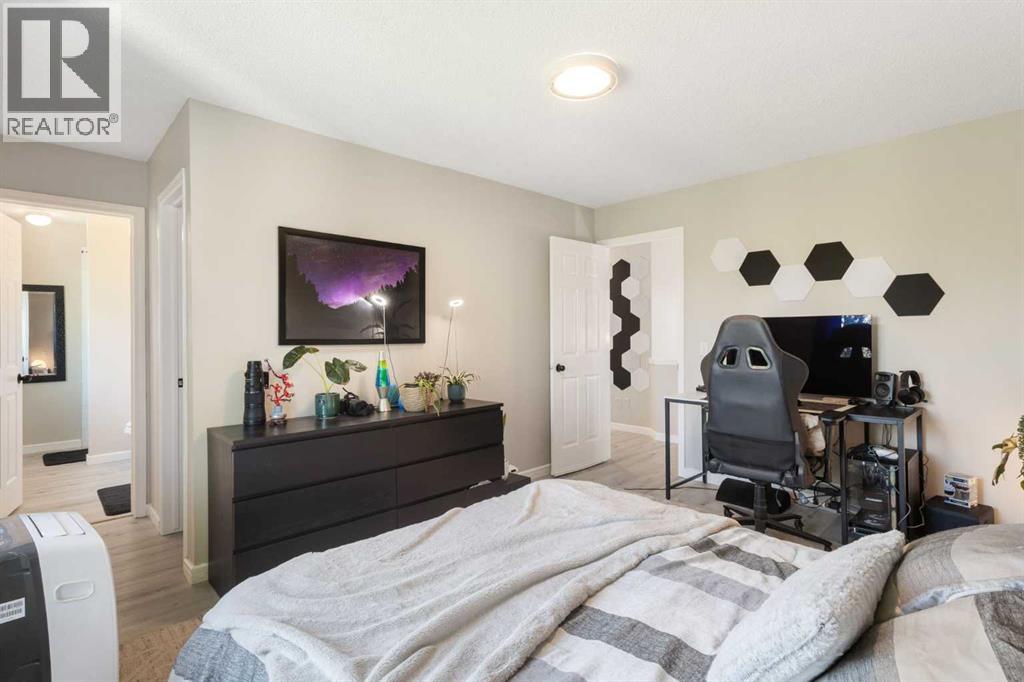 151 Citadel Close NW - 19