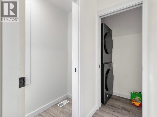 56 RIVER ROAD - 27
