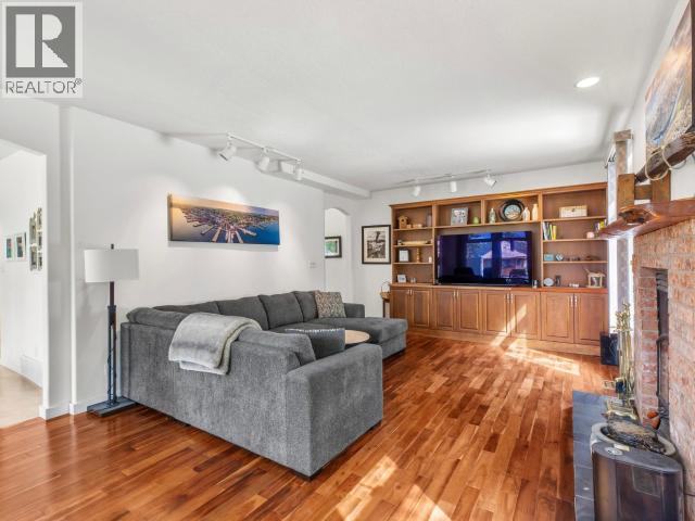 56 RIVER ROAD - 16