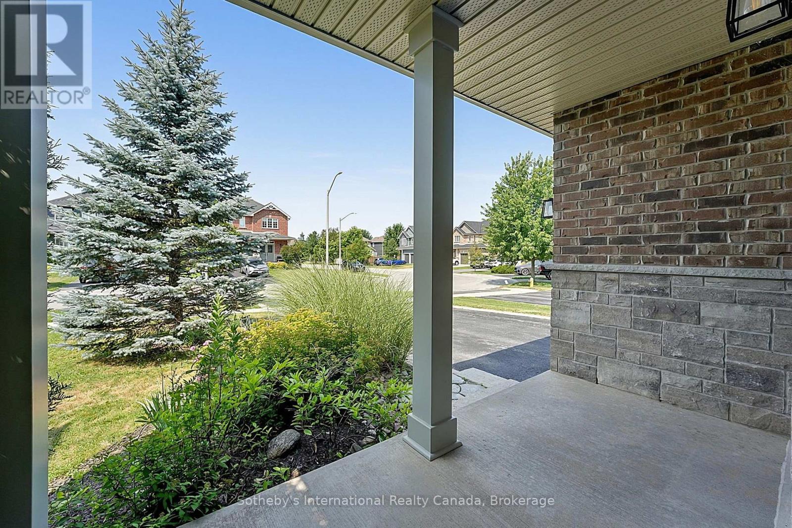 19 GARBUTT CRESCENT - 5