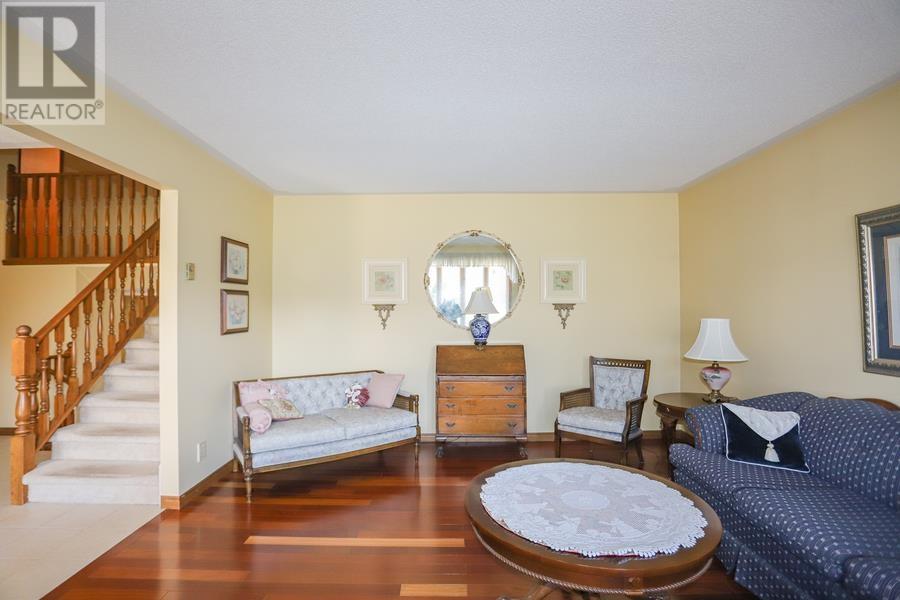 56 Prince Charles CRES - 10