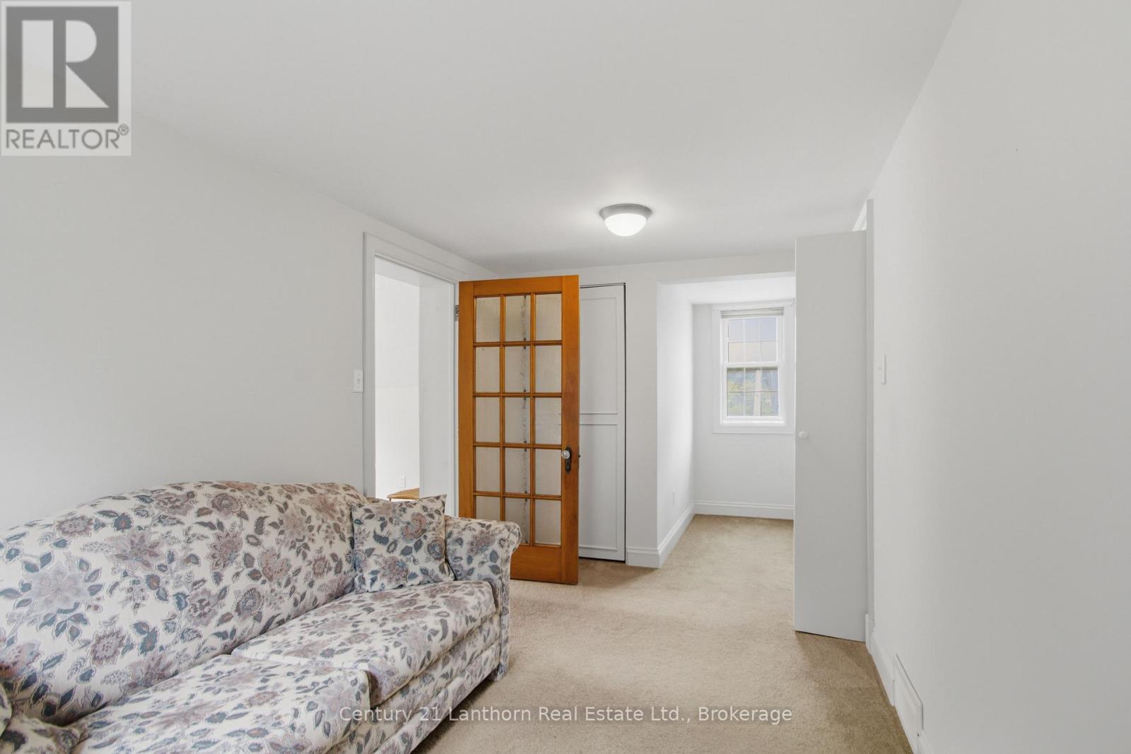 149 DUFFERIN AVENUE - 13