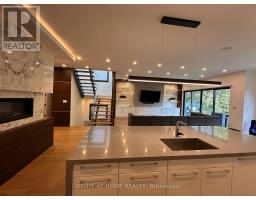 75 Dunblaine Avenue, Toronto, ON M5M2S2 Photo 12
