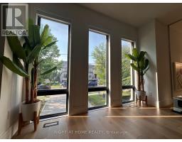 Bedroom 2 - 75 Dunblaine Avenue, Toronto, ON M5M2S2 Photo 8