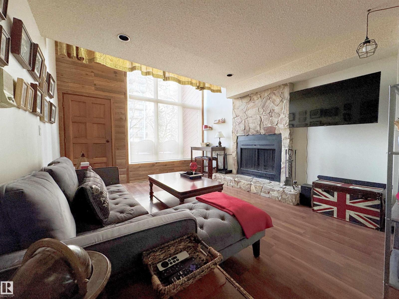10346A 121 Street NW - Photo 29