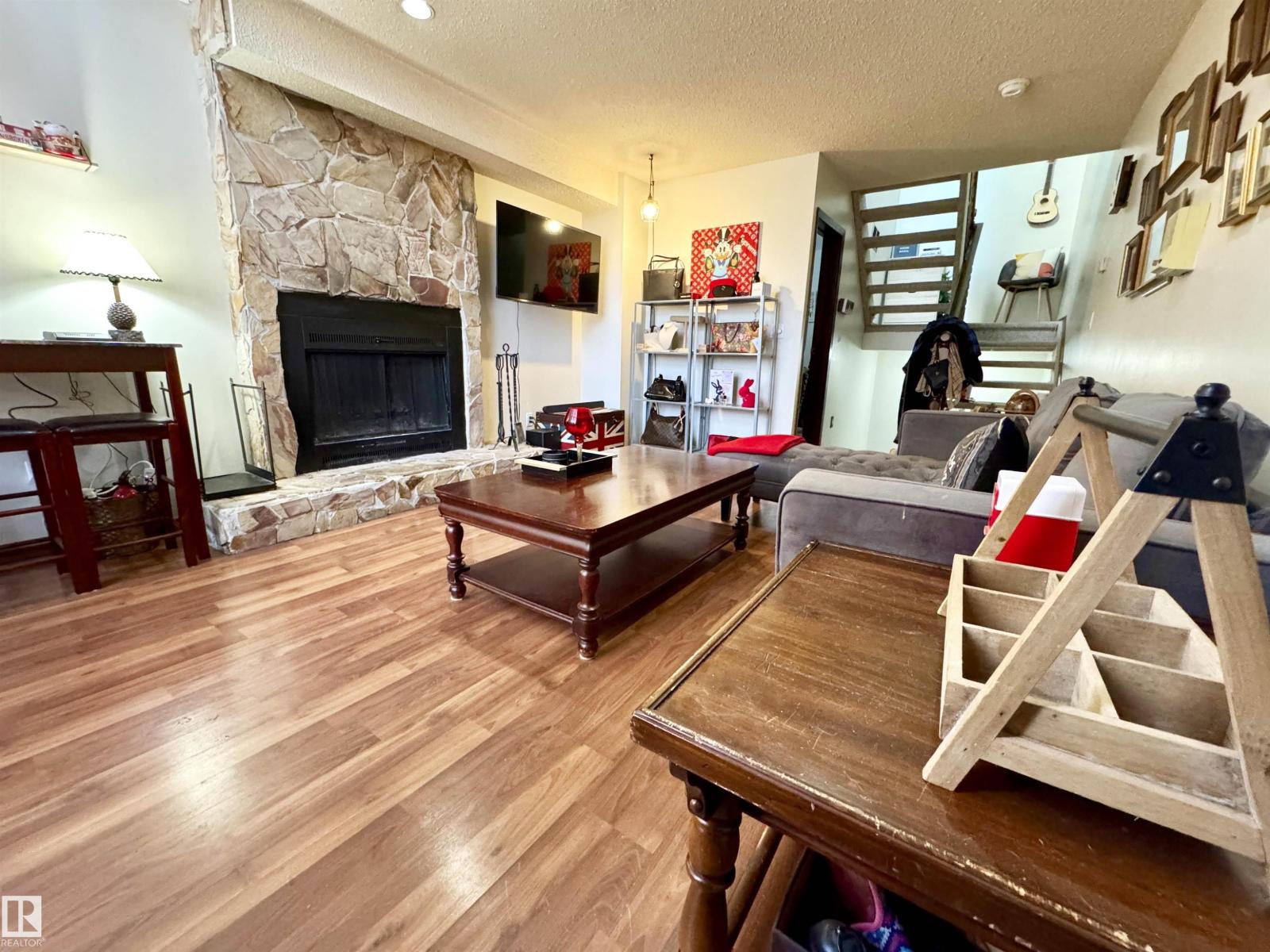 10346A 121 Street NW - Photo 37