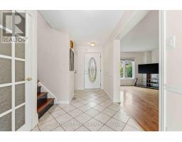 26 DENHAM WAY — photo 4