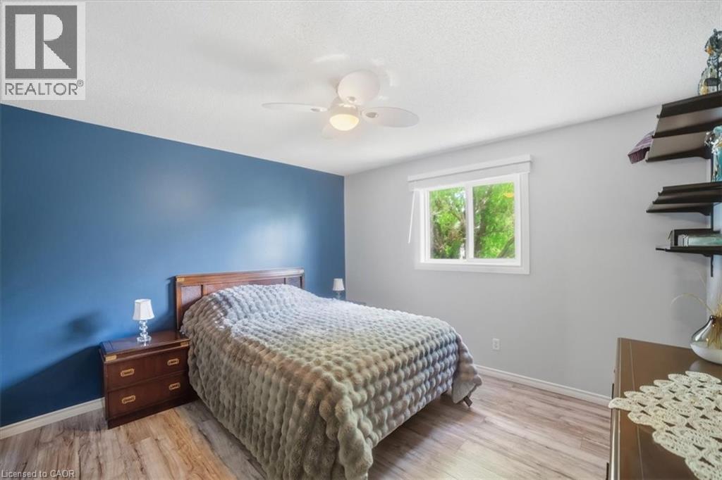 4804 JOHN Street - 19