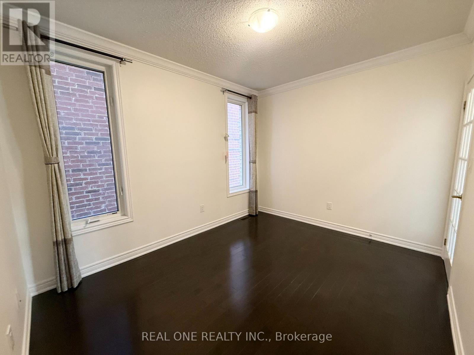 57 BUSCH AVENUE - 20