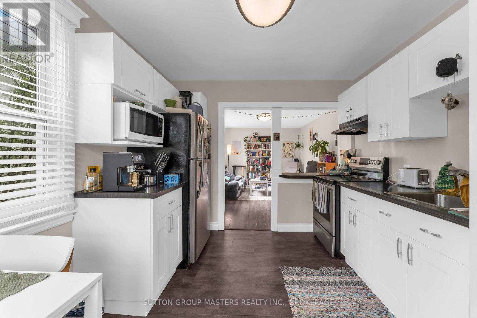 22 WESTDALE AVENUE W - Image 12