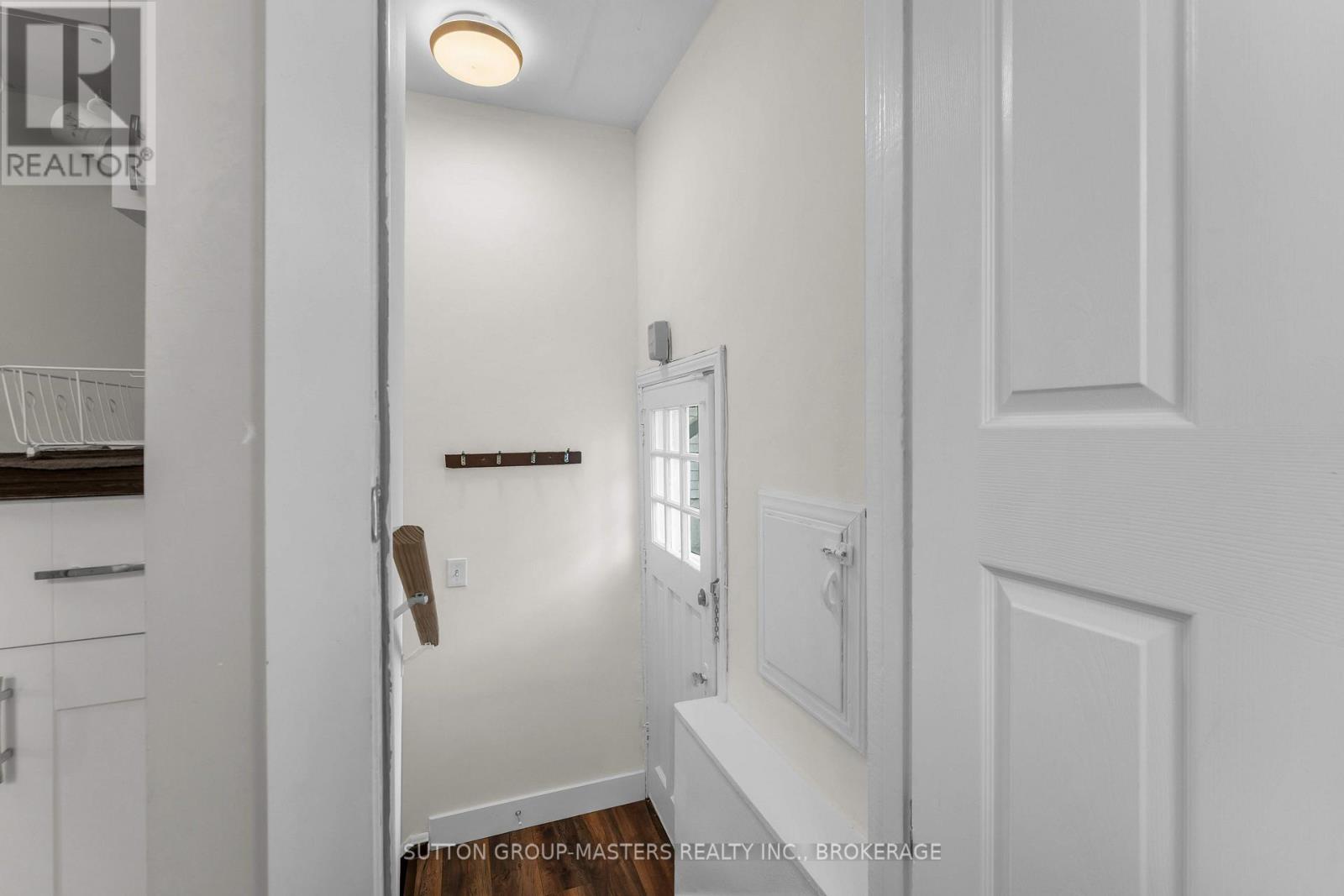 22 WESTDALE AVENUE W - Image 24