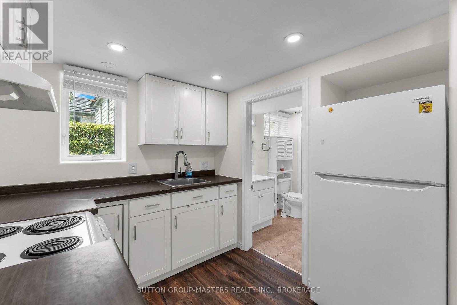 22 WESTDALE AVENUE W - Image 27